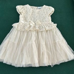 Off white dress only worn once
